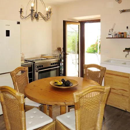 Serrani-4 By Interhome Tatil Evi *