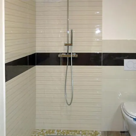 Serrani-4 By Interhome *