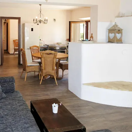 Serrani-4 By Interhome Cologna (Teramo)